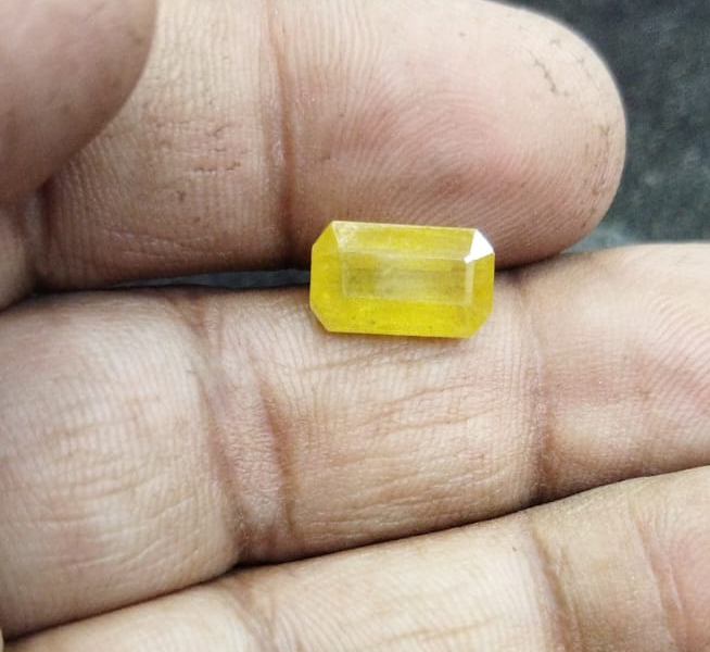 Yellow Sapphire 42